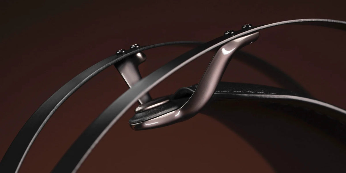 Meze Audio 105 SILVA, close up of the twin headband wires and yoke