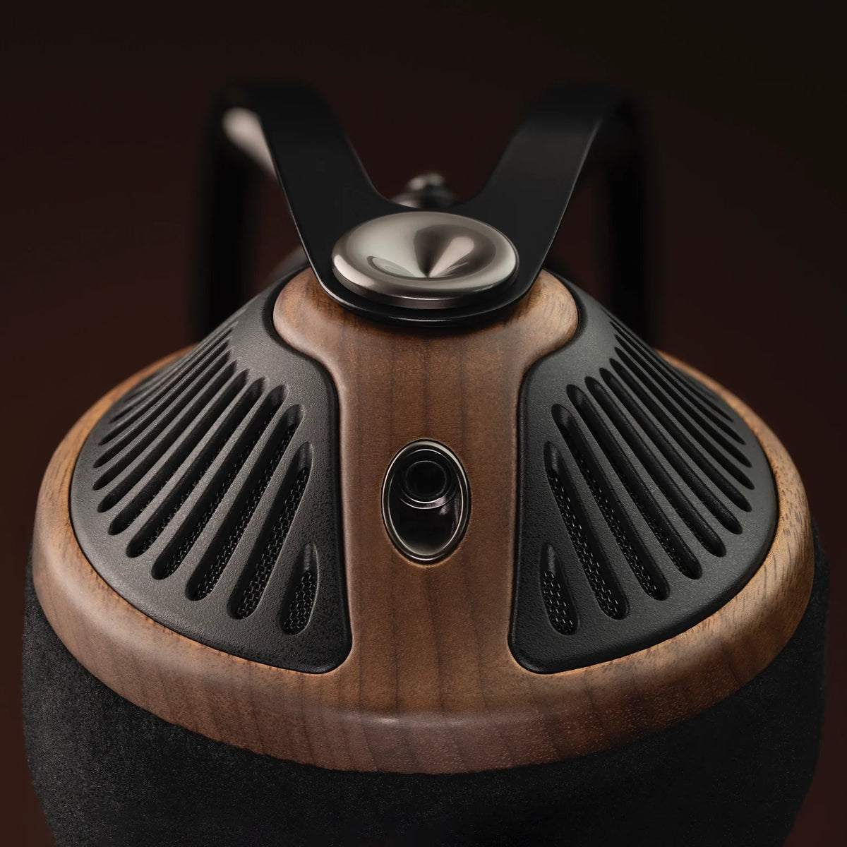 Meze Audio 105 SILVA, close up of the earcup grille and wood trim