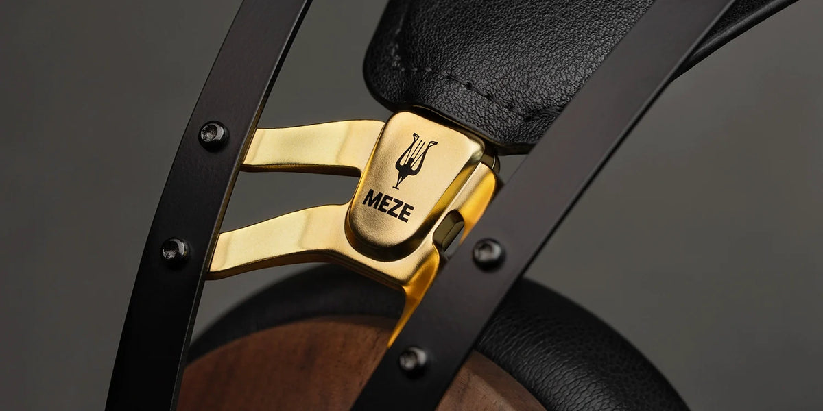 Meze Audio 99 CLASSICS (2nd Gen), close up of the gold yoke and headband