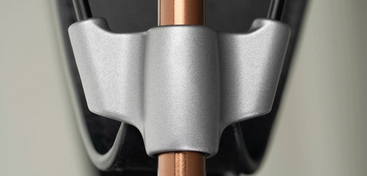 Meze Audio POET, close up of the headband slider on its copper rod