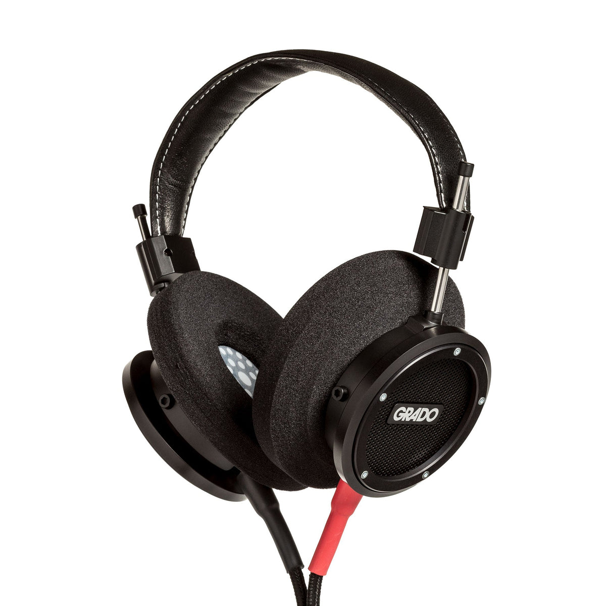 Grado Signature S750, angled view from the right