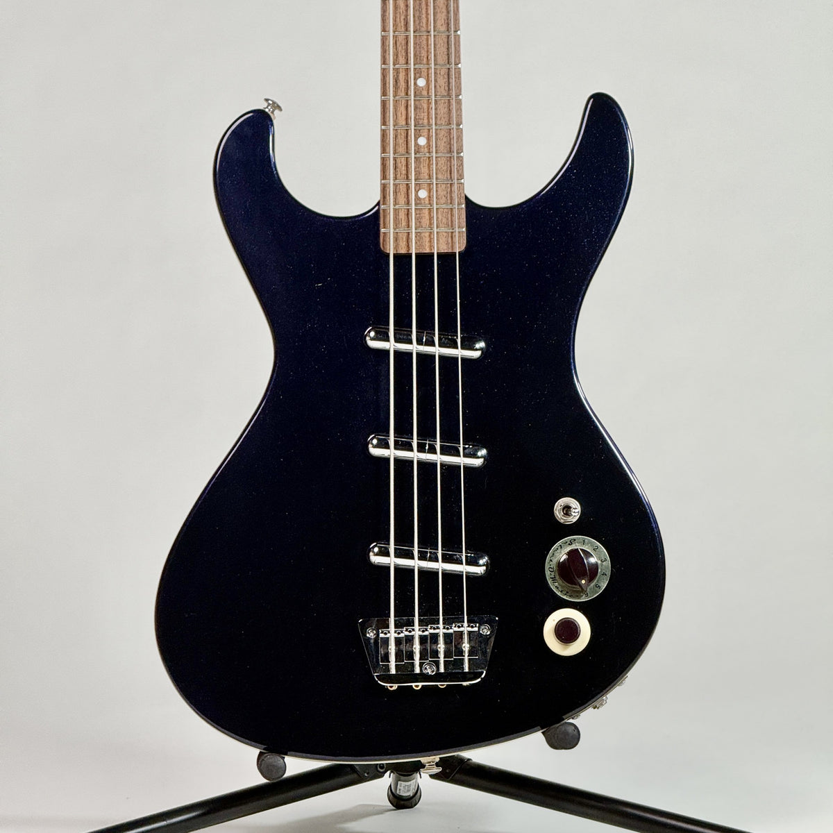 Used Danelectro Hodad bass in Blue Metalflake, front of the body, closer